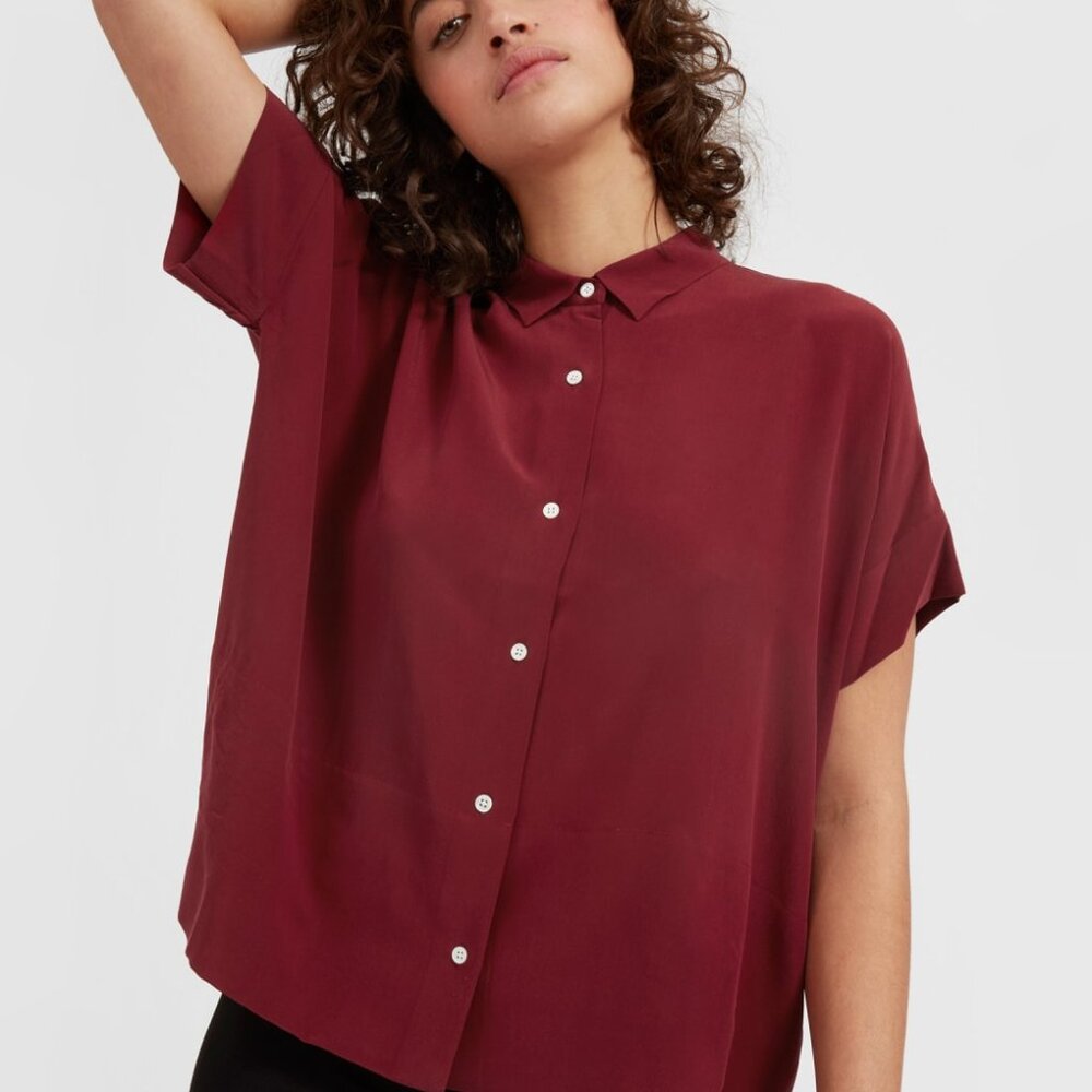 Everlane The Silk Short-Sleeve Square Shirt Purple Base - Size 4